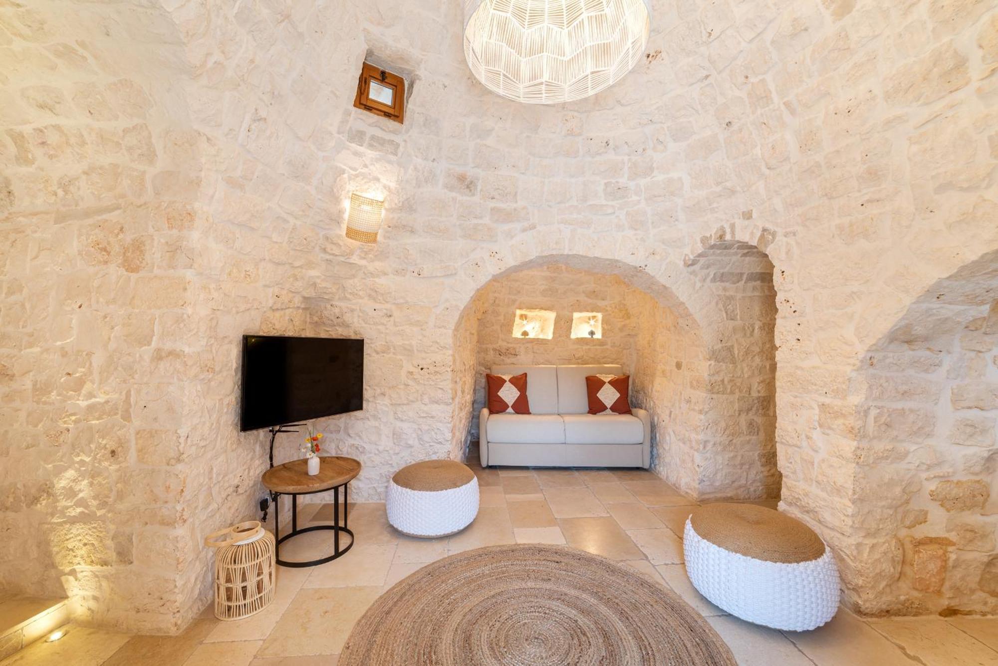 Trullo Fantastico Villa กัสเตลลานา กรอตเต ภายนอก รูปภาพ